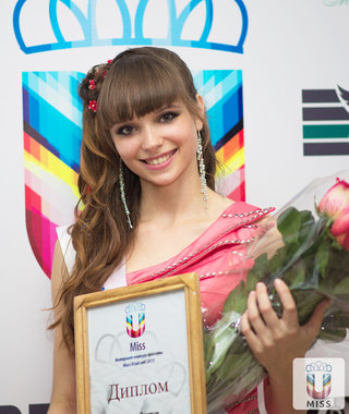 Церемония награждение “Мисс U” прошла в Уссурийске