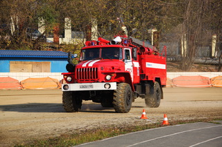 Пожарные из Уссурийска заняли 2 место на соревнованиях по пожарному биатлону