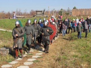 Рыцарский турнир устроили любители средневековья в Уссурийске