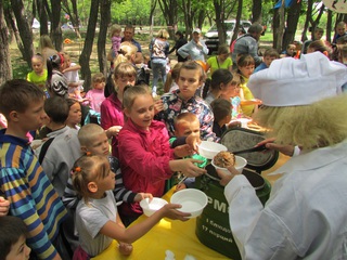 Отвлечь детей от влияния современных гаджетов призвали в День защиты детей в Уссурийске