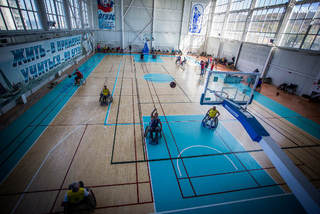 Приморские спортсмены-колясочники готовятся во Владивостоке к чемпионату России по регби 