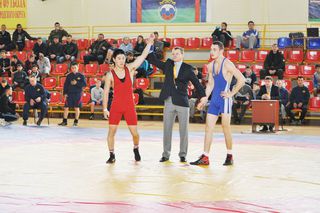 Открытие Всероссийского турнира по греко-римской борьбе прошло в Уссурийске