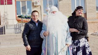 Дед Мороз и Снегурочка вышли на улицы Уссурийска