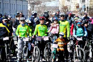 Велопробег, посвященный памяти погибших в локальных войнах, поддержали более 200 велосипедистов Приморья