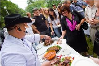 Во Владивостоке открылся Фестиваль американский стейков