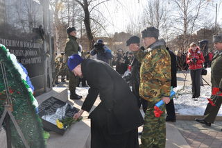 В Уссурийске прошёл митинг у памятника воинам-интернационалистам