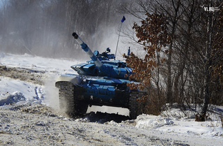 Быстрее и точнее: военные из Приморья борются за победу на танковом биатлоне под Хабаровском