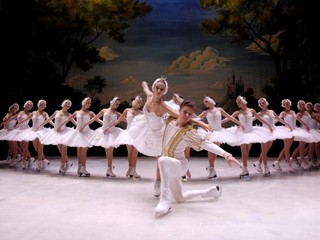 «Лебединое озеро»