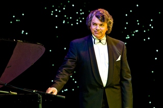 Сергей Захаров