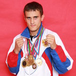 Во Владивостоке чемпион Кубка мира по кик-боксингу в самом престижном разделе «К-1» Александр Захаров рассказал о прошедшем турнире и своих планах