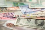 В каком из Уссурийских банков выгоднее приобретать и продавать валюту?