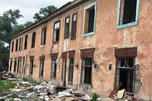 Еще один аварийный дом пошел под снос в Уссурийске