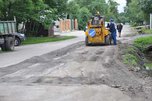 Ремонт автомобильных дорог и межквартальных проездов продолжается в Уссурийске