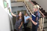 В Уссурийске в здании транспортной полиции открыта выставка «Замечаю прекрасное»