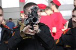 В суворовском училище Уссурийска прошла выставка стрелкового оружия