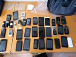 В Уссурийске мужчина пытался перебросить 30 телефонов и наркотики на режимную территорию