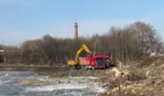 В Уссурийске начались работы по расчистке, спрямлению и дноуглублению русла реки Раковка