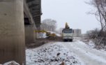 Участки рек под мостами начали расчищать в Уссурийске