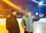 На хоккейной коробке в микрорайоне «Восход» восстановили освещение