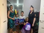 Полицейские Уссурийска приняли участие в доброй акции «Помоги собраться в школу»