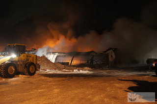Пожар на складе китайской обуви в Уссурийске. Фото