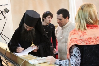 Презентация книги об истории Православия в Приморье состоялась в Школе педагогики в  Уссурийске