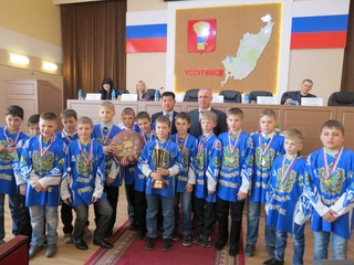 Заседание молодежного собрания депутатов при ЗСПК состоялось в Уссурийске