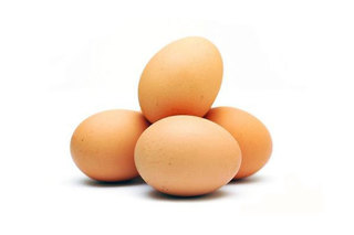 Утиные яйца из Китая сомнительного качества обнаружены на торговой базе в Уссурийске