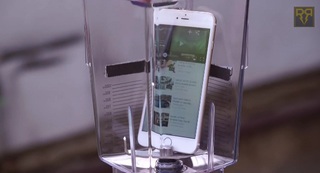 Что произойдет с iPhone 6 Plus в блендере?