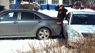 Снегопад дорого обошёлся уссурийским автомобилистам