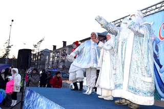 Более тысячи жителей Уссурийска пришли на праздничное открытие ледового городка