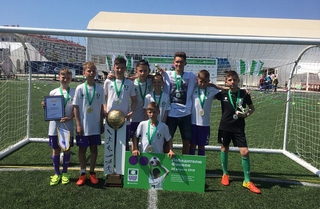 Мальчишки из Уссурийска стали чемпионами России по футболу