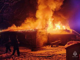 В Уссурийске пожарные потушили пламя в сауне и спортзале