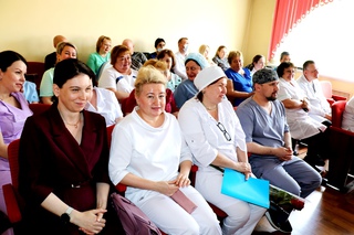 В Уссурийске медицинских работников поздравили с профессиональным праздником