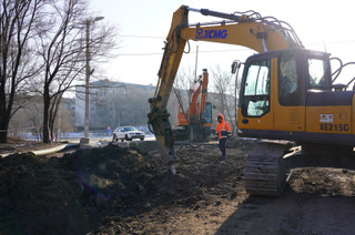 В Уссурийске продолжается строительство канализационного коллектора