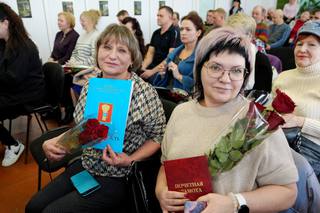 &laquo;Они делают нашу жизнь комфортной&raquo;: работники сферы ЖКХ принимают поздравления