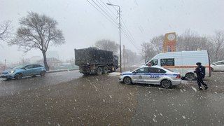 На пушкинском мосту провели рейд по соблюдению правил проезда большегрузного транспорта