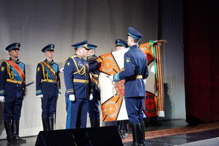 Уссурийской десантно-штурмовой бригаде присвоено почетное звание ордена Суворова