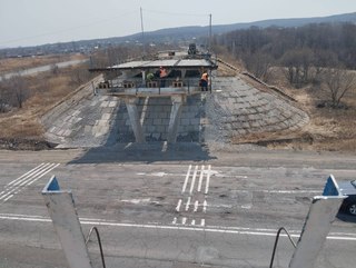 В Уссурийском районе временно перекроют проезд для монтажа нового путепровода