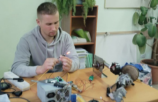 Будущее за наукой: уссурийский студент создал установку регенерации технических масел