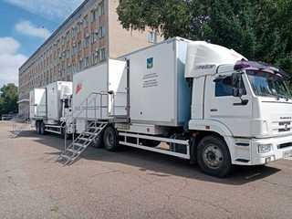 Завершается работа мобильного медицинского комплекса на центральной площади Уссурийска