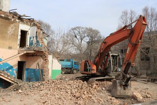 Итоги года: в Уссурийске ликвидировали 63 дома, признанных аварийными