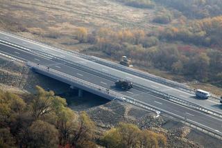 Завершено сооружение двух мостов через реку Осиновка на трассе М-60 